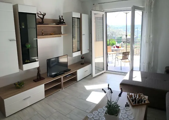 Marica Apartment *